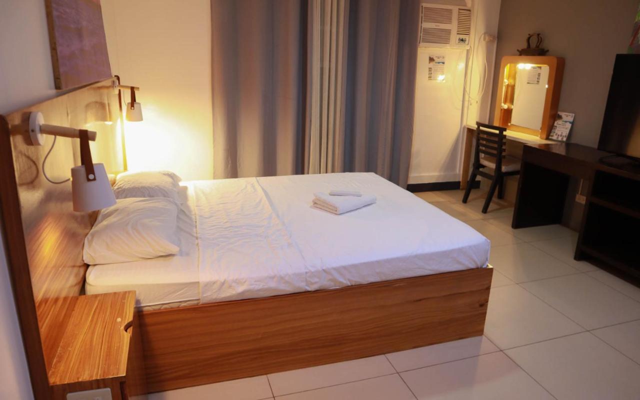 Baybayin Hostel - Pasay Close To Airport Bagian luar foto